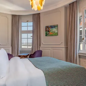 buradan rezervasyon yapın